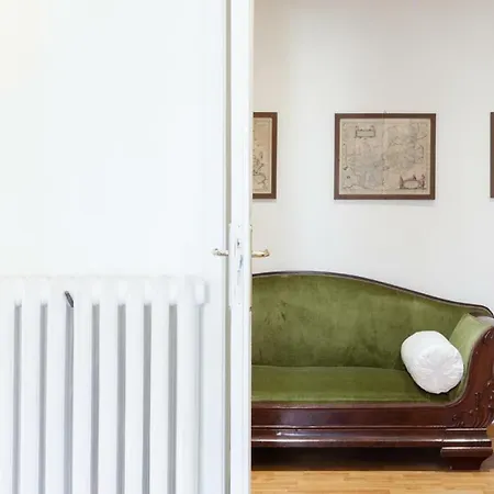 Apartment Otium Maecenatis Rome